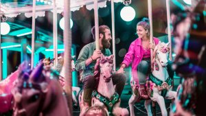 Los juegos en pareja pueden incluir preguntas, pruebas o actividades divertidas que ayudan a estar más unidos.